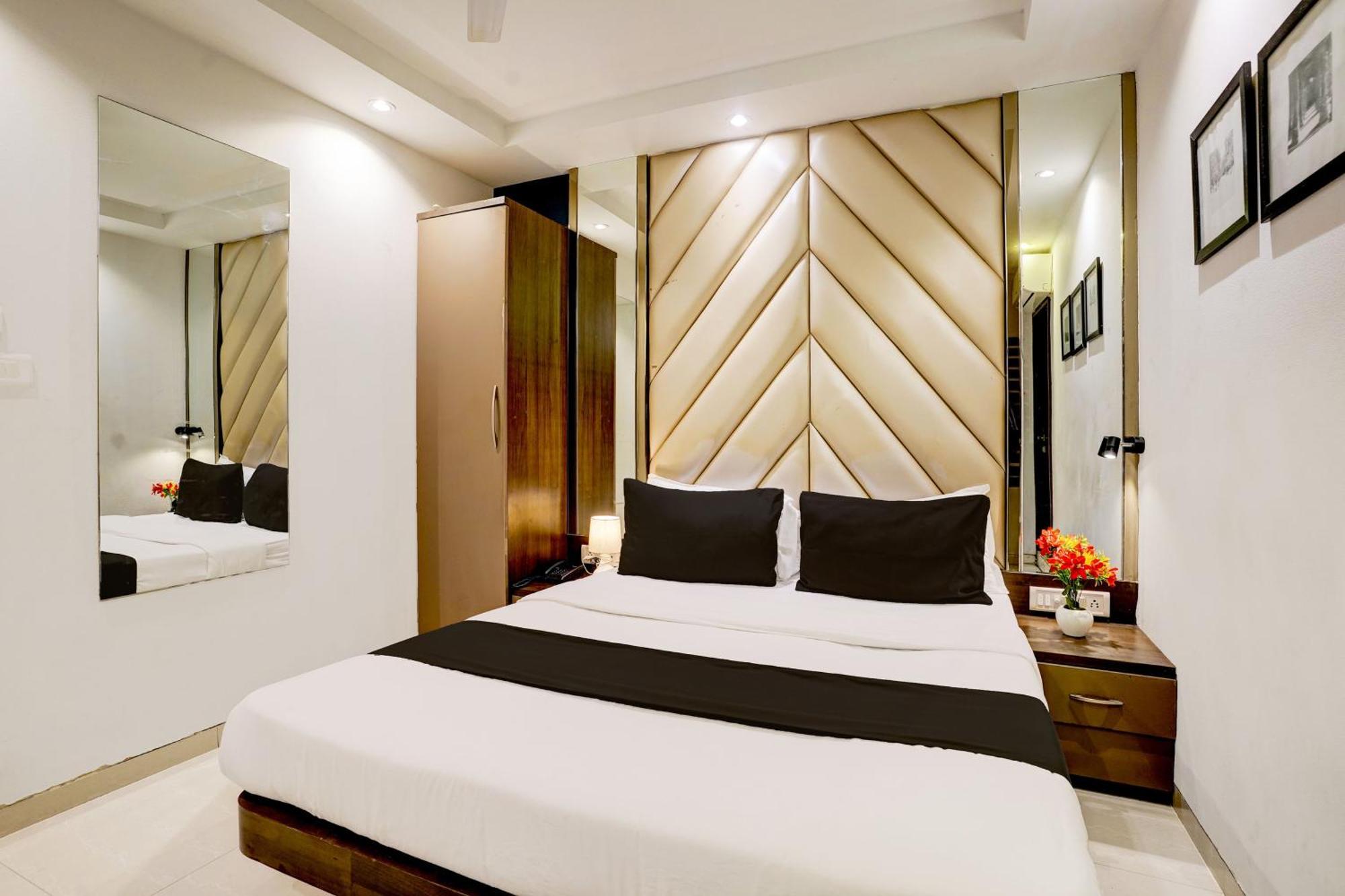 Super Hotel O Mumbai Central Formerly Park Palace Exteriör bild